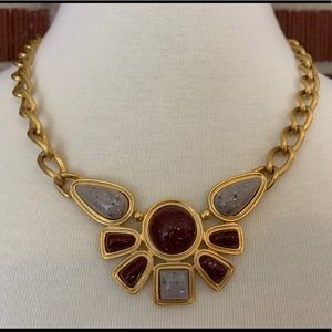 VTG Maroon & Blue Freckled Stone Gold Necklace